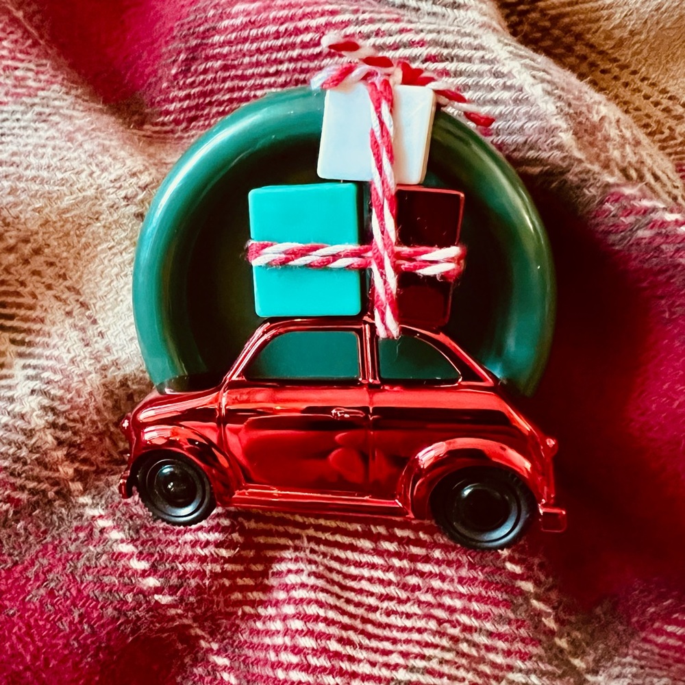 Bath & Body Works VOLKSWAGEN BEETLE Visor Clip Air Freshener …